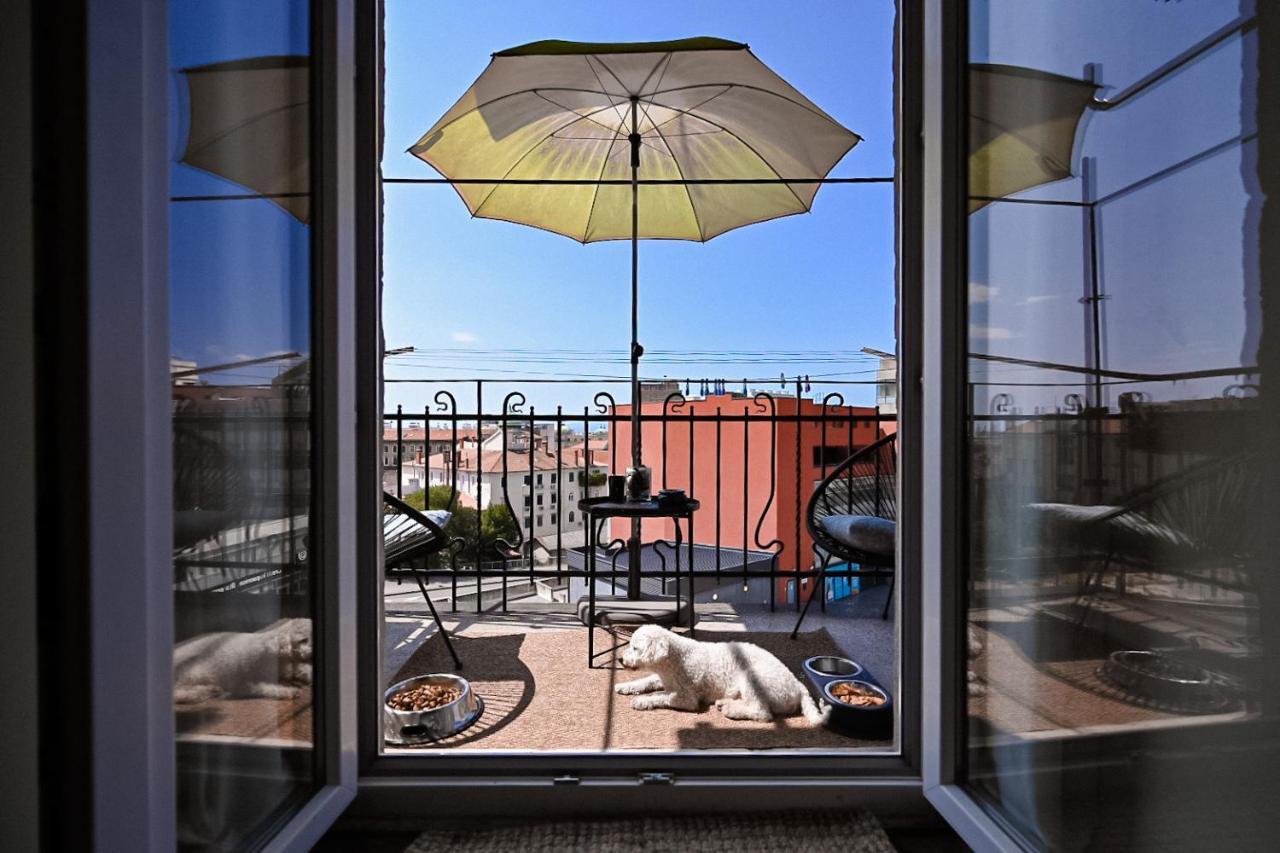 '2R' City Center Holidays And Workstays Rijeka Exterior photo