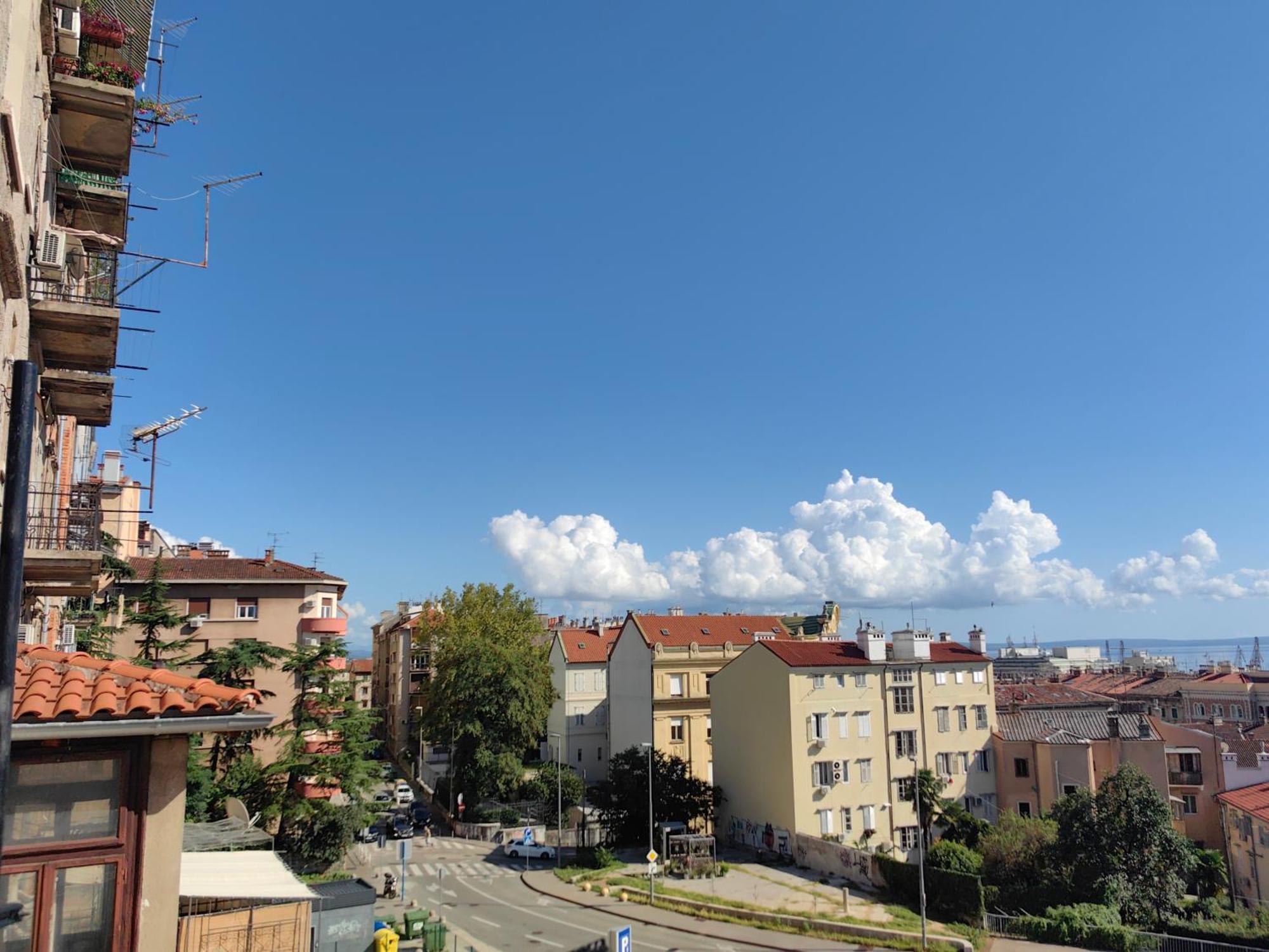 '2R' City Center Holidays And Workstays Rijeka Exterior photo
